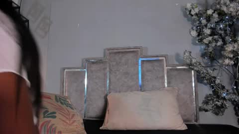 gabyyjones online show from November 21, 12:07 pm