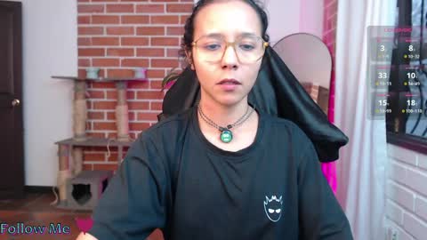 Lenna 3 online show from May 10, 8:00 pm