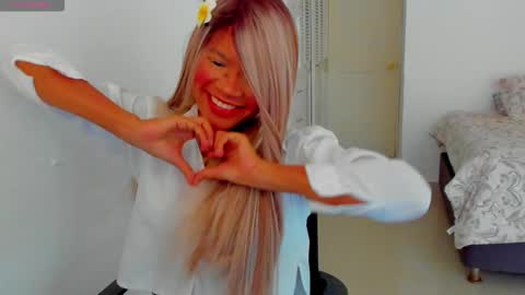 gaia_oficialll online show from January 9, 9:52 pm