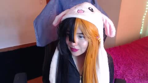 Kate 3 online show from May 14, 8:03 pm