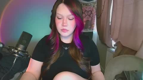 Alex  brb in 2 hours online show from February 22, 9:32 am