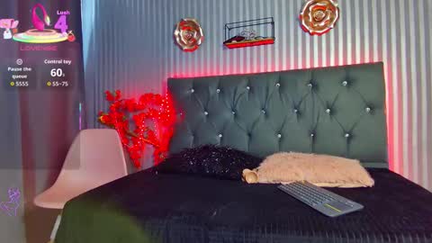 geminis_milf online show from November 12, 7:12 pm