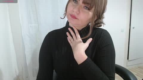 Snapshot of genesisgems11_ chatting on February 10, 4:19 am Genesis online show from February 10, 4:19 am