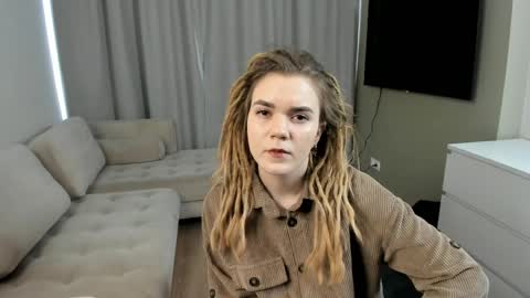 Emily online show from April 7, 11:12 am