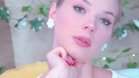 GentleRossi online show from March 24, 4:45 pm