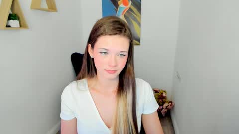Alice online show from May 23, 7:56 pm