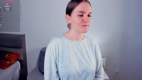 Julia online show from April 1, 5:54 pm