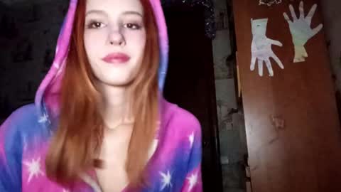 Ellie online show from March 21, 3:39 pm