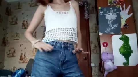 Ellie online show from May 12, 4:13 pm