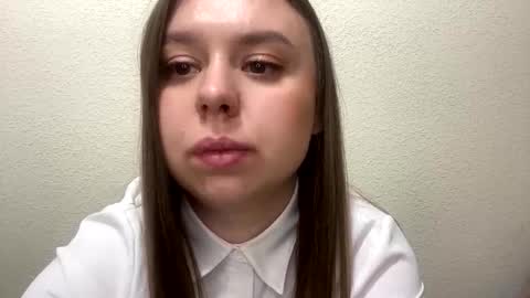 georginagina online show from November 29, 3:27 pm