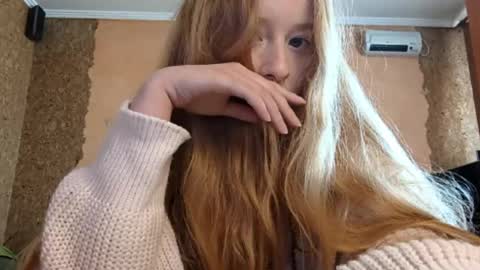 Kate online show from April 10, 4:40 am