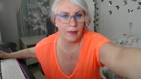 Ghertrudequeen online show from May 3, 5:11 am