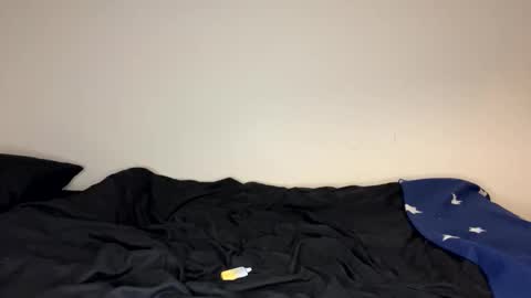 ghostpetal online show from May 14, 12:05 am