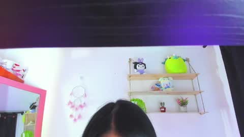 giaaaa   online show from May 15, 11:18 pm