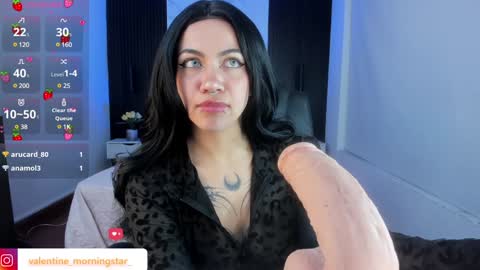 Snapshot of gia_foxy chatting on December 6, 5:42 am Gia online show from December 6, 5:42 am