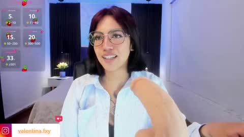 Snapshot of gia_foxy chatting on March 11, 5:24 am Gia online show from March 11, 5:24 am