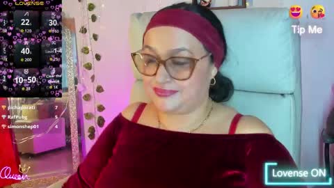 nahomi online show from May 15, 10:45 pm