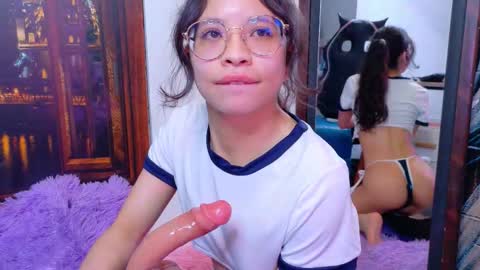 giaa rossi online show from February 6, 2:42 pm