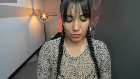 G I A  FOX online show from December 20, 12:27 pm
