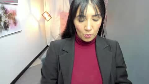 G I A  FOX online show from December 4, 12:58 pm