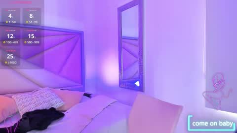 Gia  online show from October 12, 7:38 pm