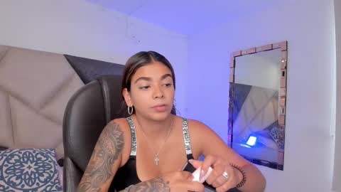 Gia  online show from March 25, 5:49 pm