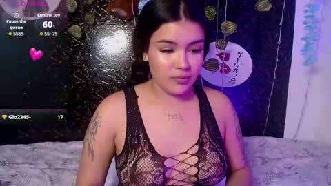 Gianna lopez online show from May 19, 7:32 pm