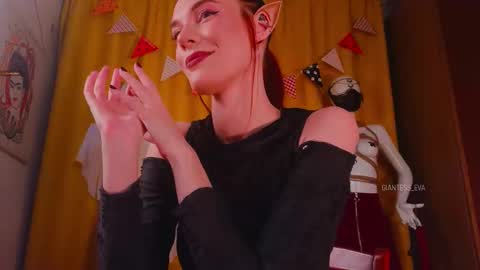 Eva online show from October 28, 5:19 pm