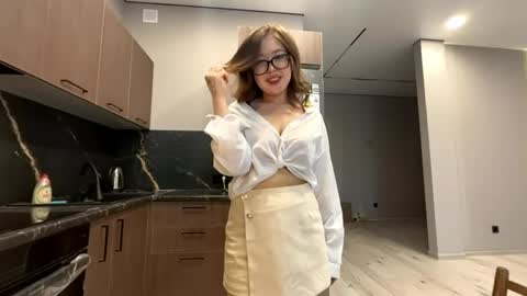 giascharmann online show from March 26, 10:39 am