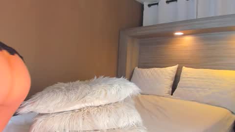 gigi wilden online show from January 6, 11:25 am