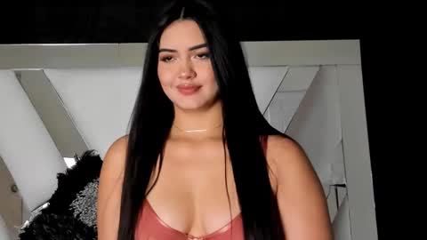 gigi wilden online show from January 2, 11:31 am
