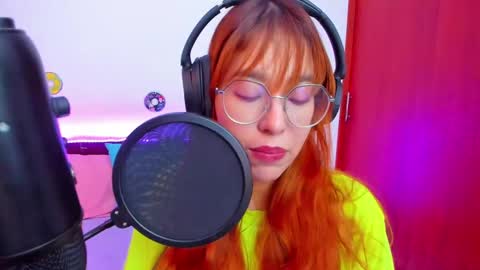 gigimooon online show from September 13, 1:02 am