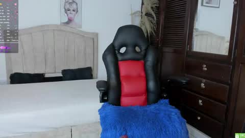 pamela online show from June 5, 5:22 am