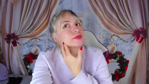 Snapshot of gilakat chatting on December 17, 8:34 am gilakat online show from December 17, 8:34 am