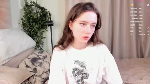 Snapshot of gina_vicious chatting on February 22, 12:49 am Gina online show from February 22, 12:49 am