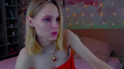 Gina online show from December 31, 6:16 am