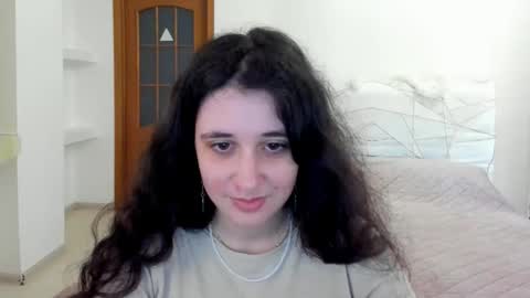 Kate online show from April 9, 8:20 am