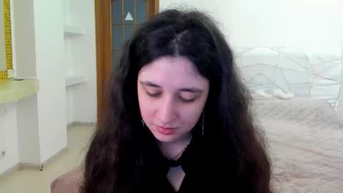 Kate online show from April 2, 8:23 am