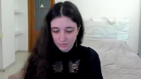 Kate online show from April 11, 9:02 am