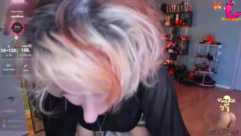 Gina Moor online show from January 10, 8:24 pm