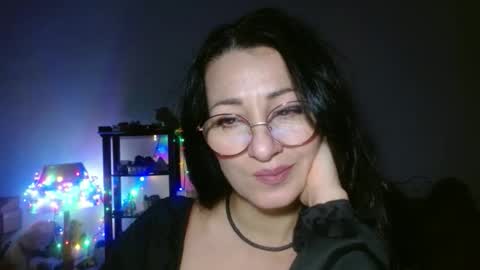 GinaONeon online show from February 14, 8:55 pm