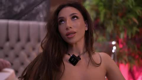 Gina online show from May 20, 1:57 am