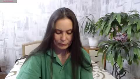 ginaxsoulah   online show from May 26, 7:02 pm