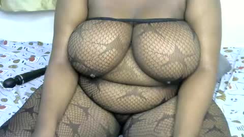 ginger_babes1 online show from November 28, 7:33 am