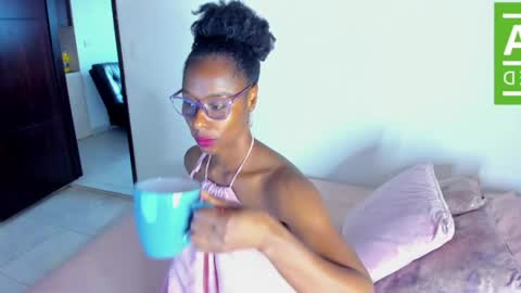  Diana   online show from May 20, 12:46 pm