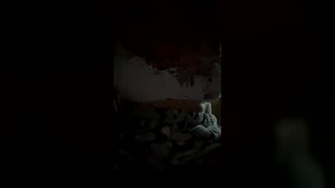 girl433 online show from December 18, 12:04 am