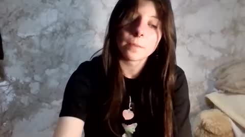 girl_cute007 online show from March 11, 10:23 pm