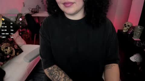 girl_inline online show from October 13, 1:41 am