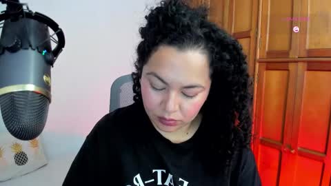 girl_inline online show from March 8, 2:04 am