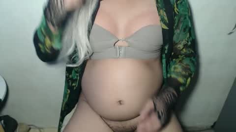 Nica online show from March 29, 4:55 am